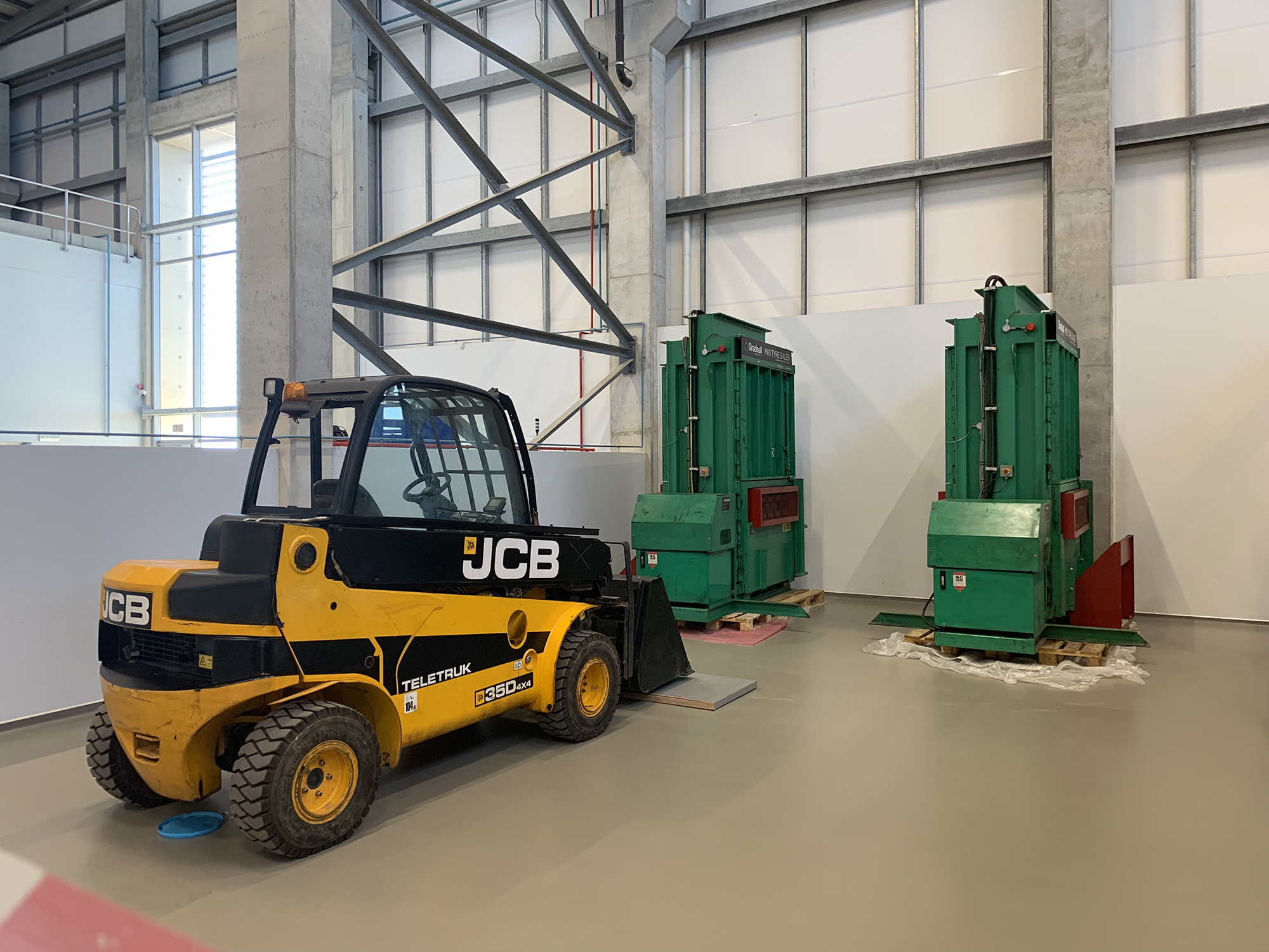 Tyre balers and front loader